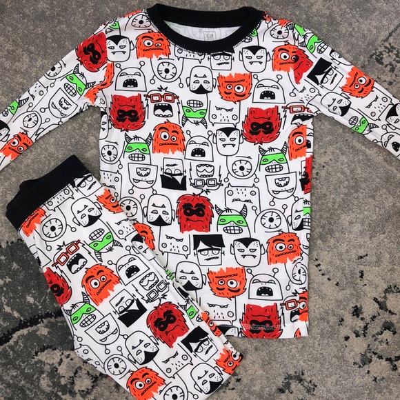 gap kids halloween pajamas